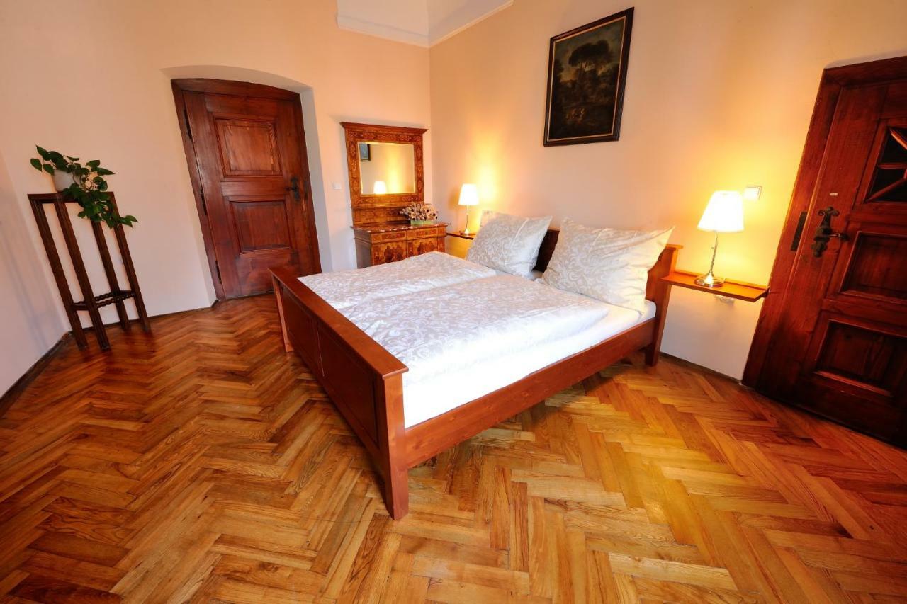 Zamek Homestay Nove Mesto nad Metuji