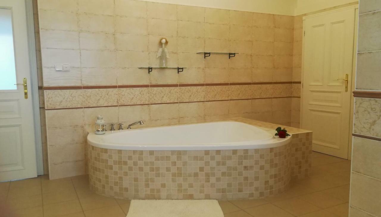 Zamek Homestay